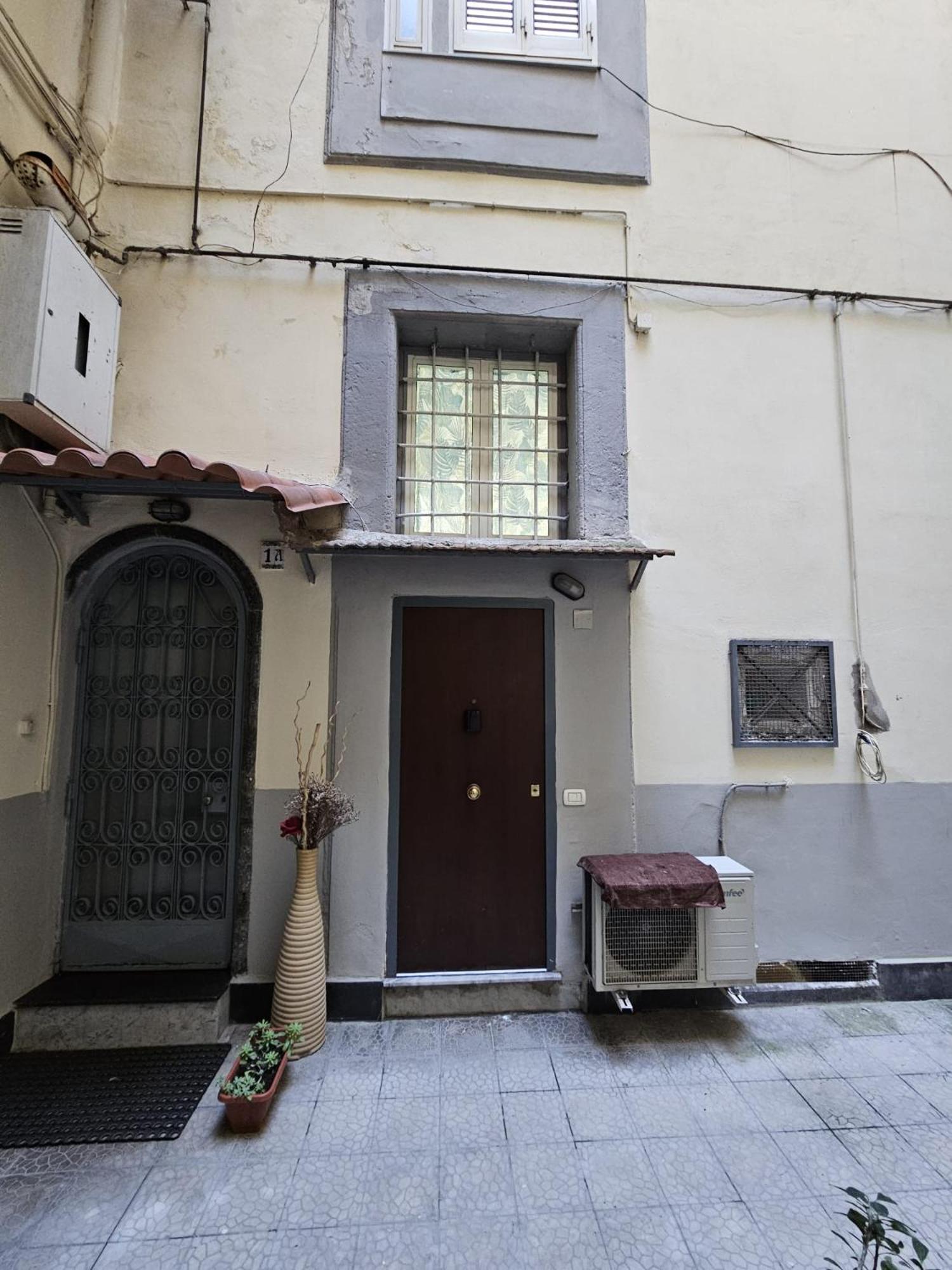 Spaccanapoli A Toledo